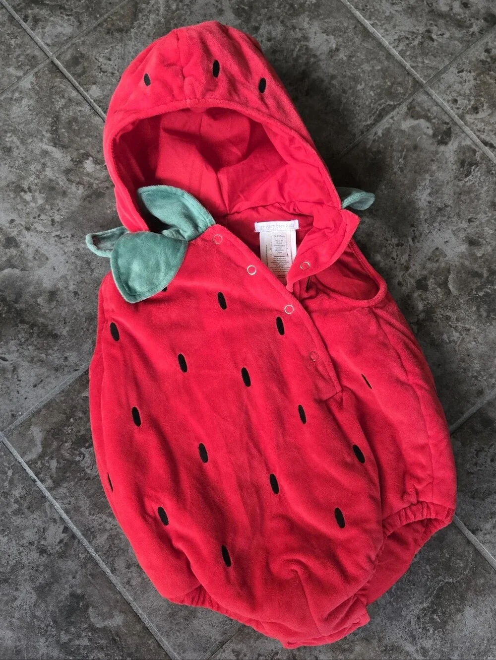 Pottery Barn Kids Strawberry Halloween Costume Snap Baby Onesie 12-24 Months